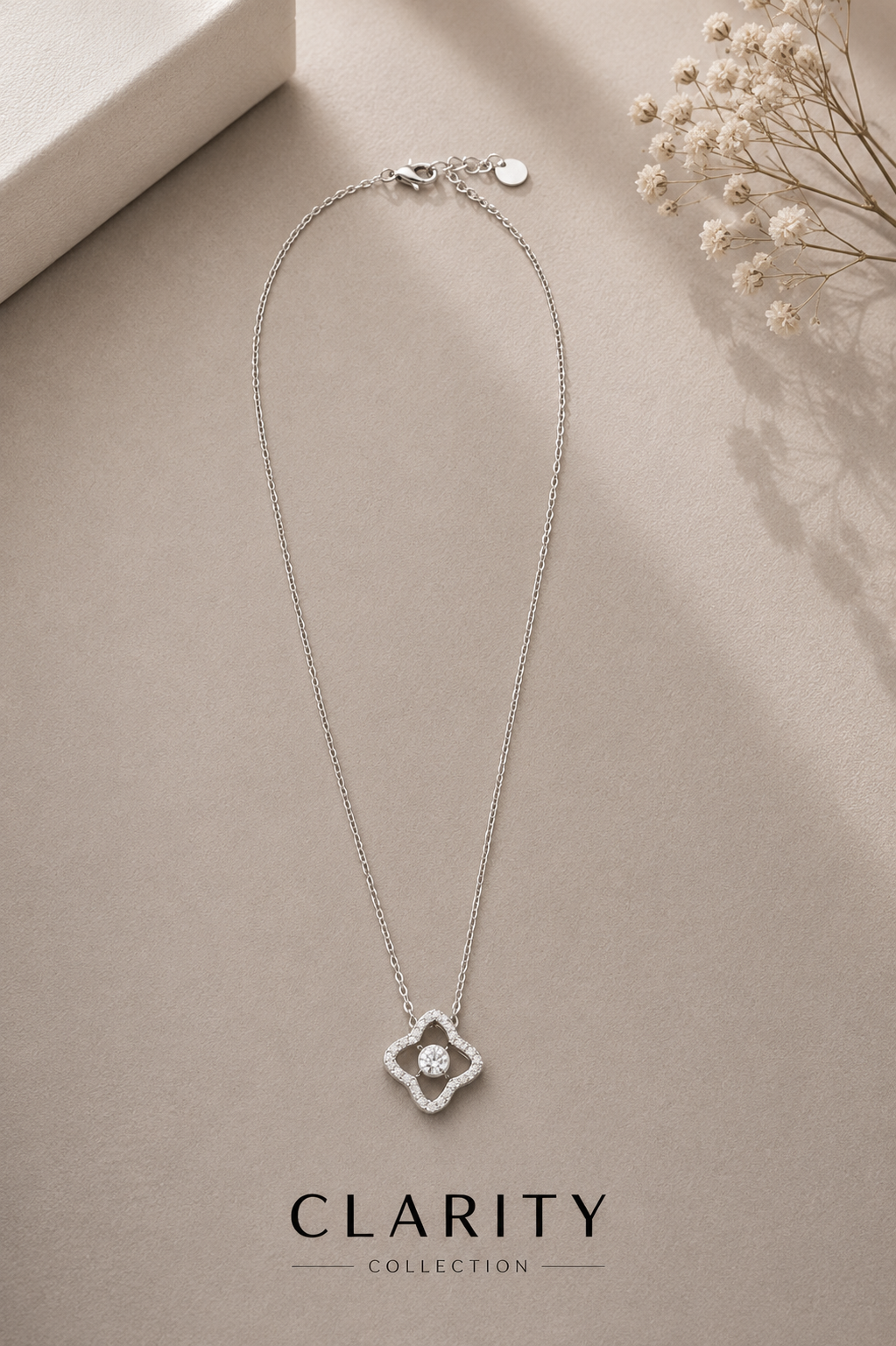 Collier - Fleur argentée