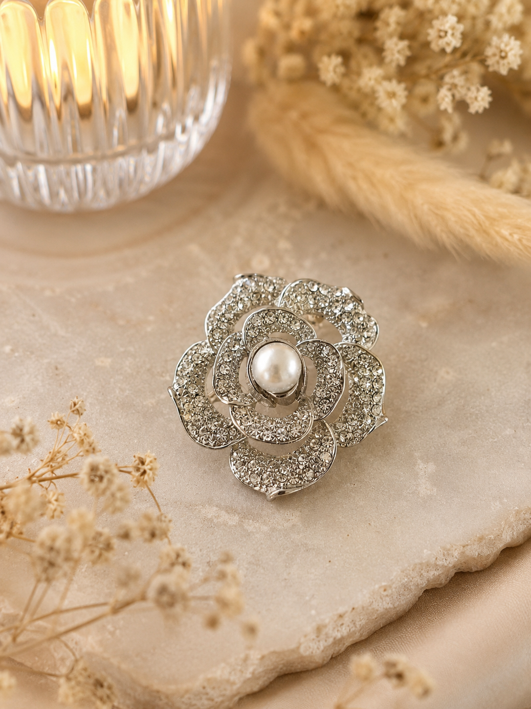 Broche fleur argenté- Clarity Collection